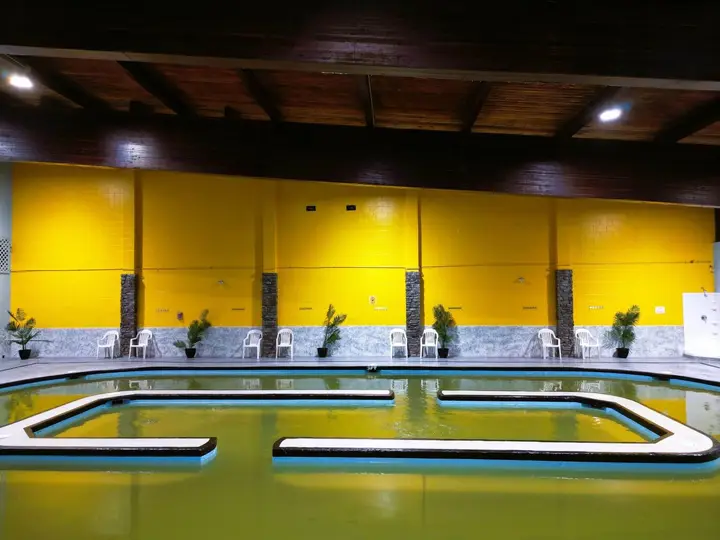 Photo of Manitou Springs Resort & Mineral Spa – Mineral Pool