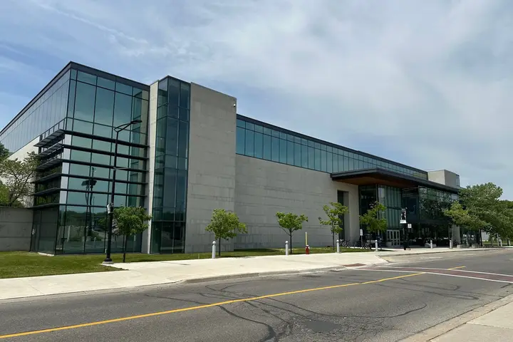 UTM Recreation, Athletics & Wellness Centre (RAWC) Pool, Mississauga