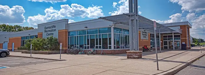 Earnscliffe Recreation Centre, Brampton