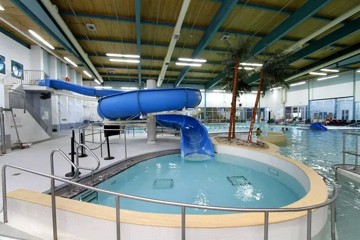 Tansley Woods Pool, Burlington