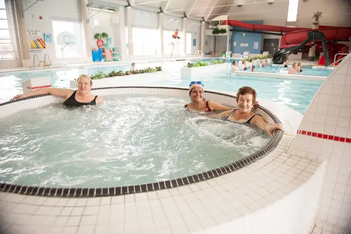 Lyle Hallman Pool, Kitchener
