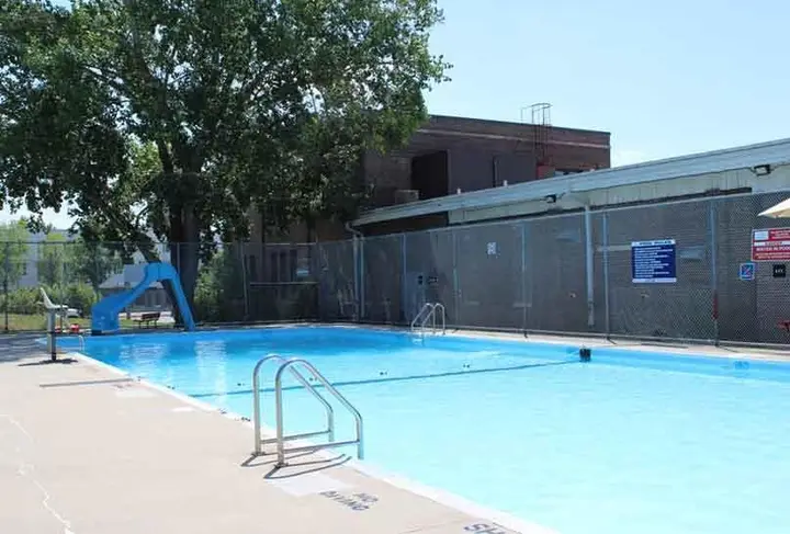 Pool at Freight House