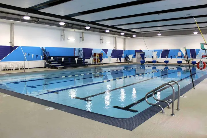 White Oaks Pool, Oakville