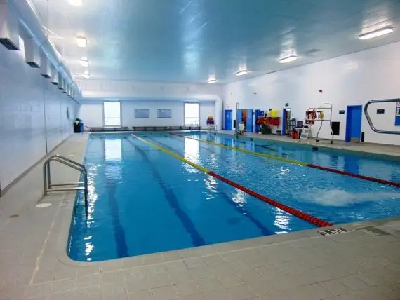 Piscine du Centre de loisirs du Sablon, Laval