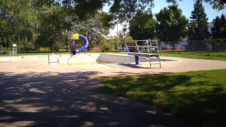 Photo : Parc Arthur-Therrien (pataugeoire)