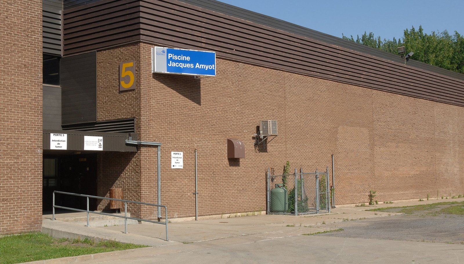 Photo : Piscine Jacques Amyot