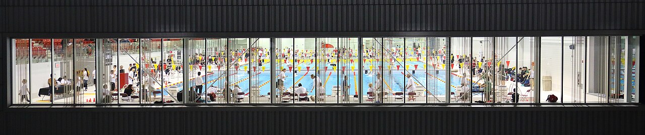 Photo : Pavillon de l'éducation physique et des sports de l'Université Laval (PEPS)